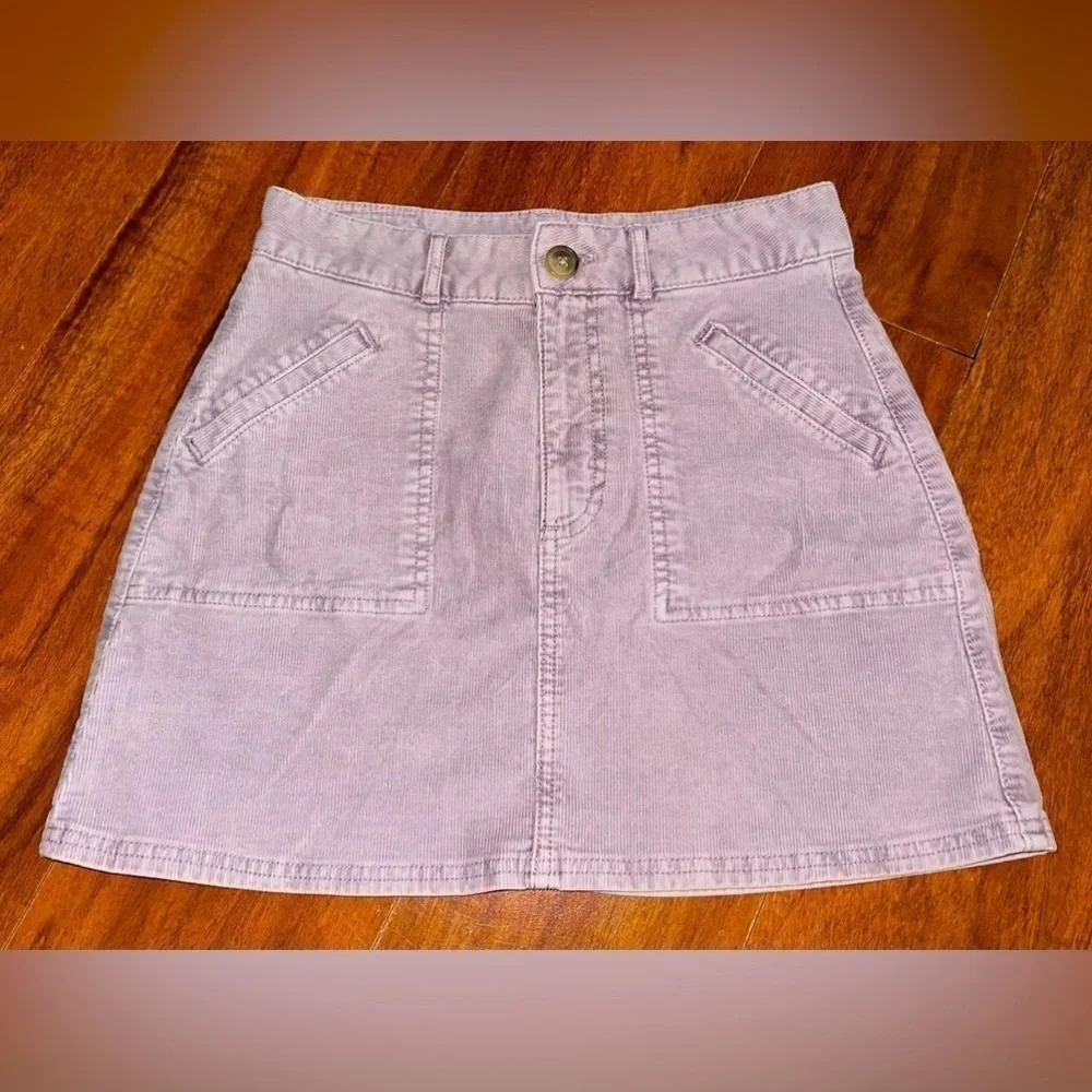 American Eagle Hi- Rise A-Line Corduroy Skirt, Size 0